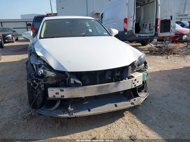 45782659 :رقم المزاد ، JTHBA1D21G5026870 vin ، 2016 Lexus Is 200t مزاد بيع