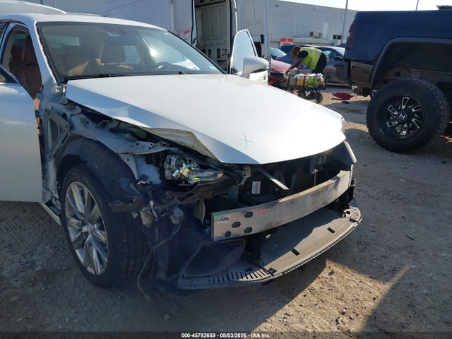 45782659 :رقم المزاد ، JTHBA1D21G5026870 vin ، 2016 Lexus Is 200t مزاد بيع