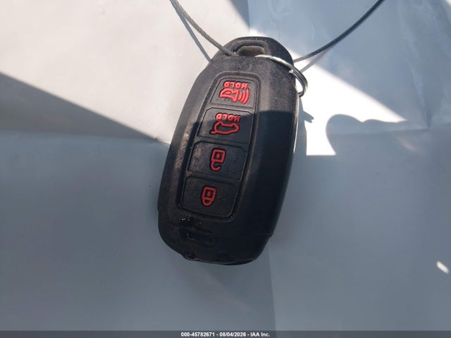 Продаж на аукціоні авто 2020 Hyundai Veloster 2.0 Premium, vin: KMHTG6AF9LU028337, номер лоту: 45782671