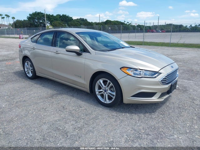 Продажа на аукционе авто 2018 Ford Fusion Hybrid S, vin: 3FA6P0UU9JR122754, номер лота: 45782692