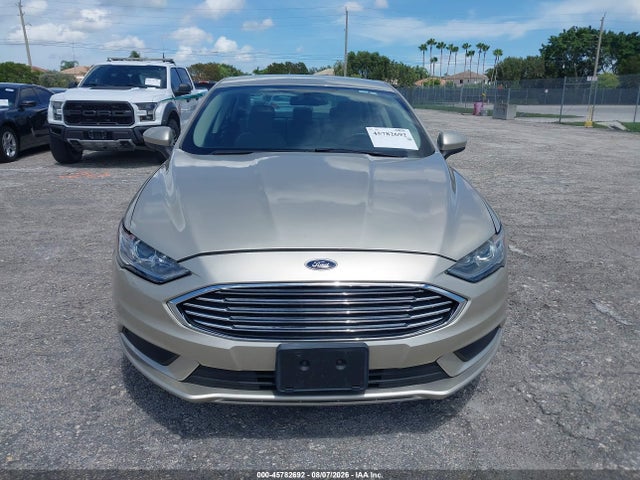 Продажа на аукционе авто 2018 Ford Fusion Hybrid S, vin: 3FA6P0UU9JR122754, номер лота: 45782692