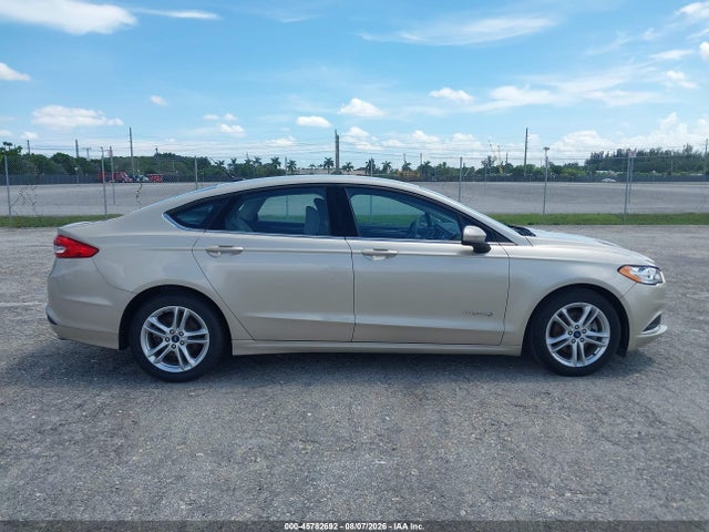 Продажа на аукционе авто 2018 Ford Fusion Hybrid S, vin: 3FA6P0UU9JR122754, номер лота: 45782692