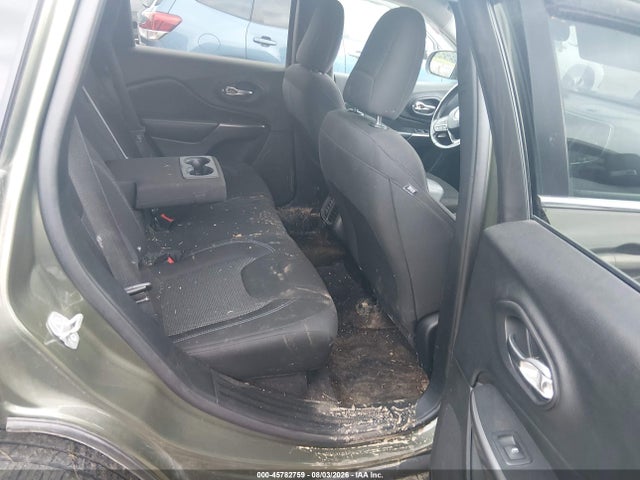 45782759 :رقم المزاد ، 1C4PJMCX7KD155264 vin ، 2019 Jeep Cherokee Latitude 4x4 مزاد بيع