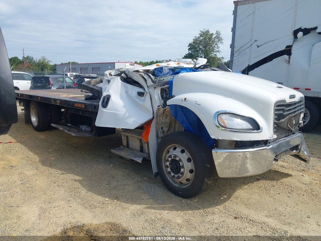 Продажа на аукционе авто 2022 Freightliner M2 106, vin: 1FVACWFC8NHND9507, номер лота: 45782761
