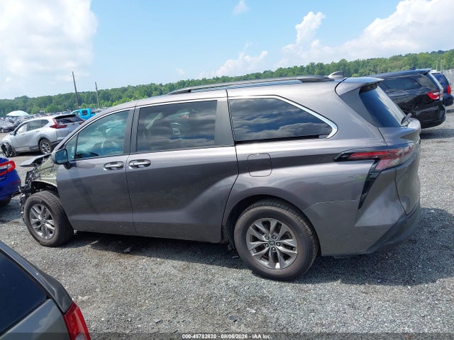 Продажа на аукционе авто 2024 Toyota Sienna Xle, vin: 5TDYRKEC0RS186799, номер лота: 45782820