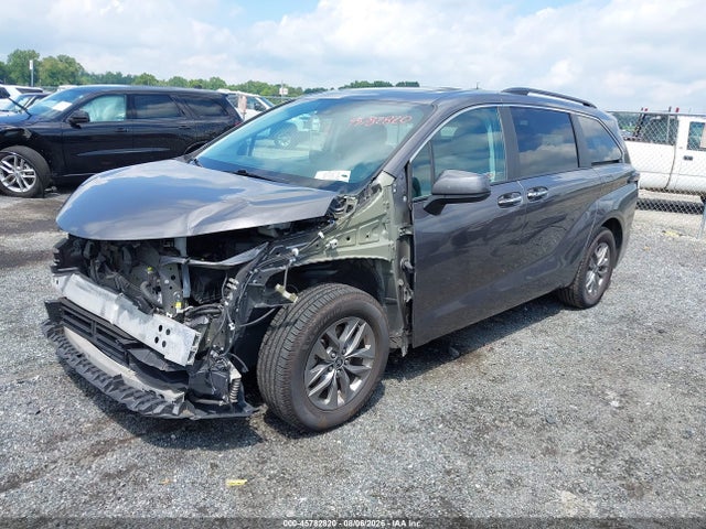 Продажа на аукционе авто 2024 Toyota Sienna Xle, vin: 5TDYRKEC0RS186799, номер лота: 45782820