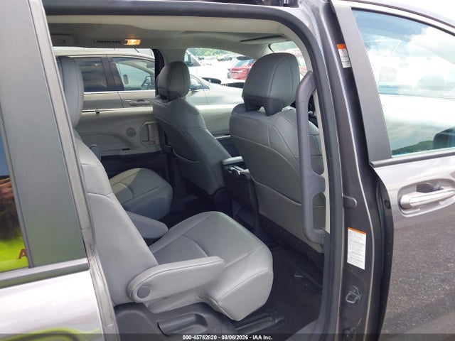 Продажа на аукционе авто 2024 Toyota Sienna Xle, vin: 5TDYRKEC0RS186799, номер лота: 45782820