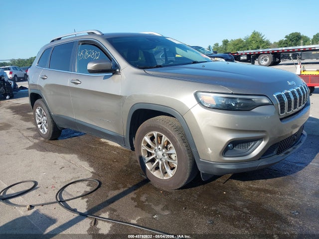 45782832 :رقم المزاد ، 1C4PJMMX3MD185685 vin ، 2021 Jeep Cherokee Latitude Lux 4x4 مزاد بيع