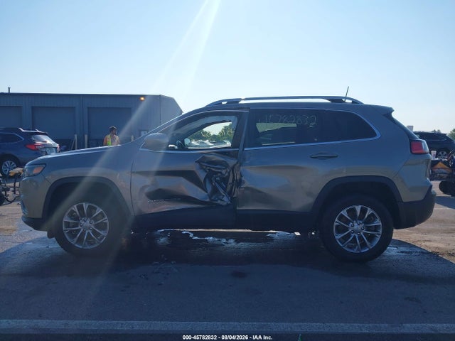 45782832 :رقم المزاد ، 1C4PJMMX3MD185685 vin ، 2021 Jeep Cherokee Latitude Lux 4x4 مزاد بيع