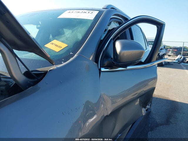 45782832 :رقم المزاد ، 1C4PJMMX3MD185685 vin ، 2021 Jeep Cherokee Latitude Lux 4x4 مزاد بيع