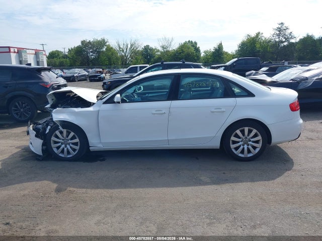 Продаж на аукціоні авто 2012 Audi A4 2.0t Premium, vin: WAUBFAFL5CN006122, номер лоту: 45782857