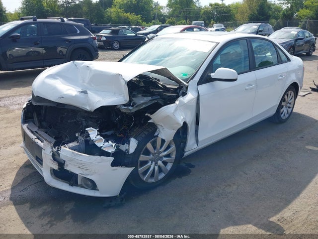 Продаж на аукціоні авто 2012 Audi A4 2.0t Premium, vin: WAUBFAFL5CN006122, номер лоту: 45782857