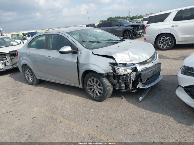 45782878 :رقم المزاد ، 1G1JD5SH1J4115508 vin ، 2018 Chevrolet Sonic Lt Auto مزاد بيع