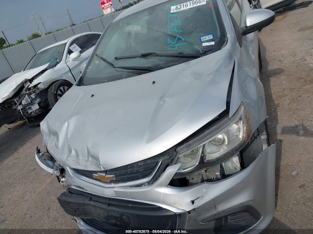 45782878 :رقم المزاد ، 1G1JD5SH1J4115508 vin ، 2018 Chevrolet Sonic Lt Auto مزاد بيع