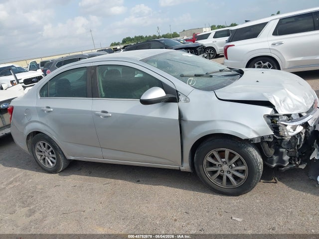 45782878 :رقم المزاد ، 1G1JD5SH1J4115508 vin ، 2018 Chevrolet Sonic Lt Auto مزاد بيع