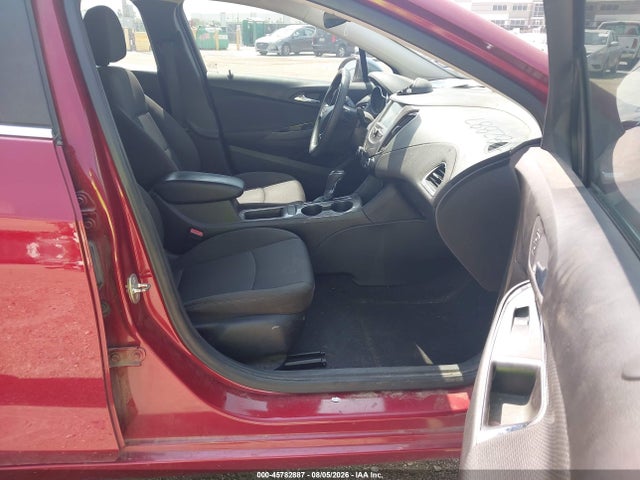 Продажа на аукционе авто 2018 Chevrolet Cruze Lt Auto, vin: 1G1BE5SM9J7183813, номер лота: 45782887