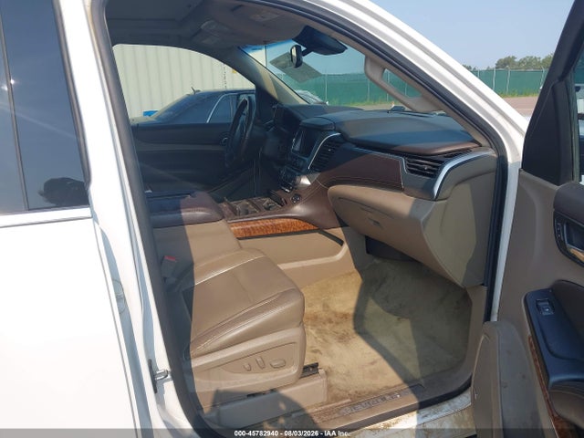 Продажа на аукционе авто 2015 Chevrolet Suburban Ltz, vin: 1GNSKKKC4FR546656, номер лота: 45782940