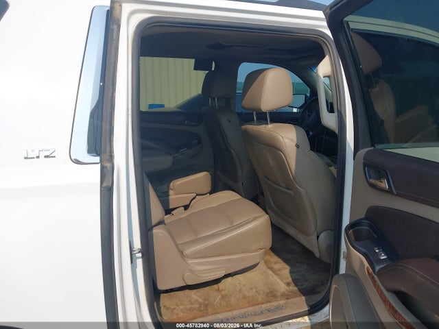 Продажа на аукционе авто 2015 Chevrolet Suburban Ltz, vin: 1GNSKKKC4FR546656, номер лота: 45782940