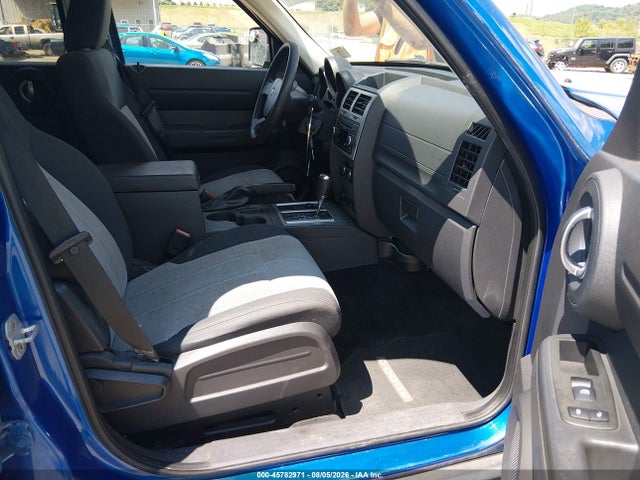 2008 Dodge Nitro Sxt მანქანა იყიდება აუქციონზე, vin: 1D8GU28K58W126885, აუქციონის ნომერი: 45782971