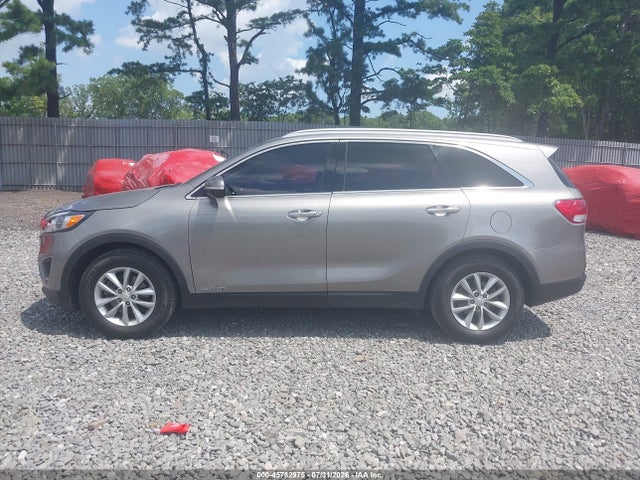 2017 Kia Sorento 3.3l Lx მანქანა იყიდება აუქციონზე, vin: 5XYPGDA53HG324531, აუქციონის ნომერი: 45782975