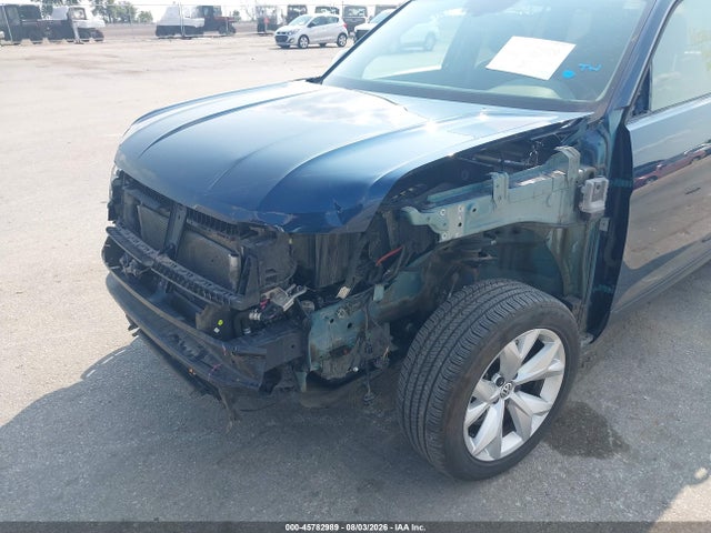 Продажа на аукционе авто 2018 Volkswagen Atlas 3.6l V6 Se, vin: 1V2KR2CA2JC570871, номер лота: 45782989