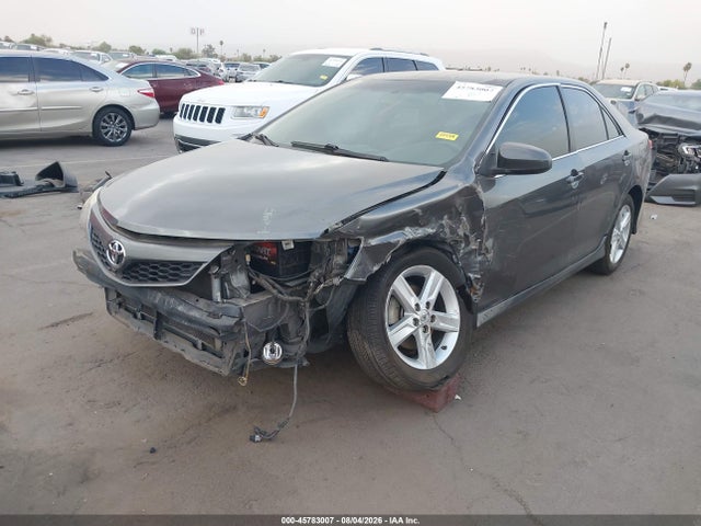 Toyota CAMRY SE 2014 4T1BF1FK8EU411583 Image 2