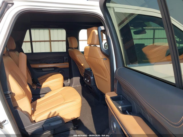 Ford Expedition Max Platinum 2024 1FMJK1M80REB00339 Image 8