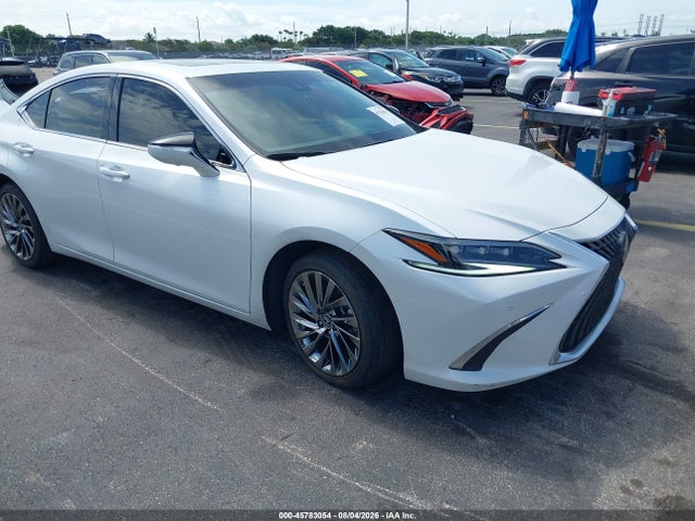 45783054 :رقم المزاد ، 58AFA1C11SU067272 vin ، 2025 Lexus Es 300h Ultra Luxury مزاد بيع