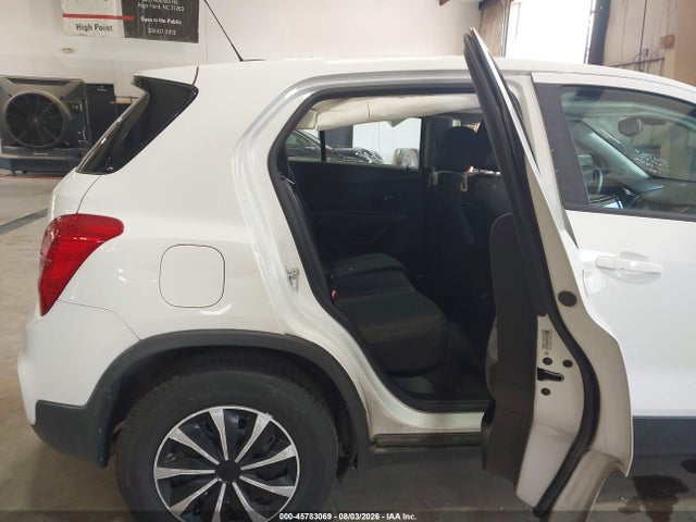 Auction sale of the 2017 Chevrolet Trax Ls, vin: KL7CJKSBXHB201924, lot number: 45783069