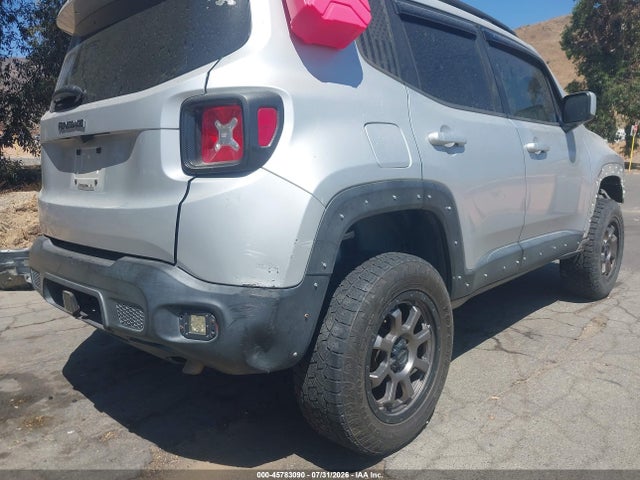 Jeep Renegade Latitude 2015 ZACCJBBT3FPC39137 Image 6
