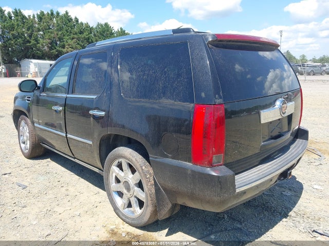 Продажа на аукционе авто 2007 Cadillac Escalade, vin: 1GYFK63817R421170, номер лота: 45783097
