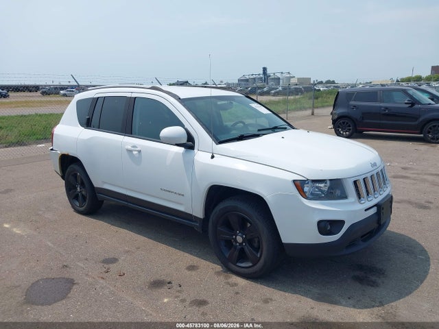 Продажа на аукционе авто 2017 Jeep Compass Latitude, vin: 1C4NJDEB0HD104738, номер лота: 45783100