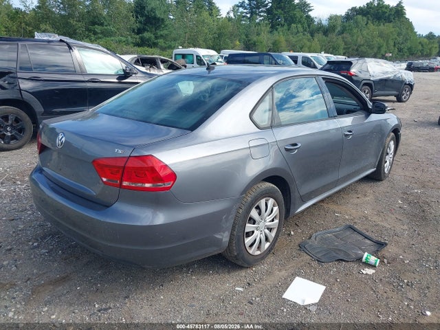 Aukcja sprzedaży 2015 Volkswagen Passat 1.8t S, vin: 1VWAT7A36FC026099, numer aukcji: 45783117