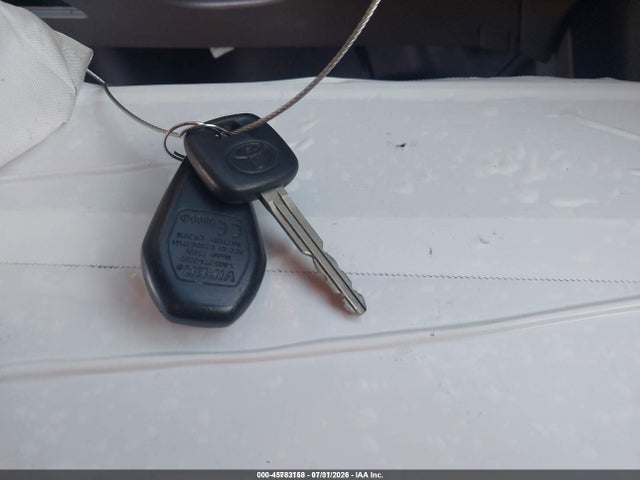 2005 Toyota Camry Le მანქანა იყიდება აუქციონზე, vin: 4T1BE32K15U097649, აუქციონის ნომერი: 45783158