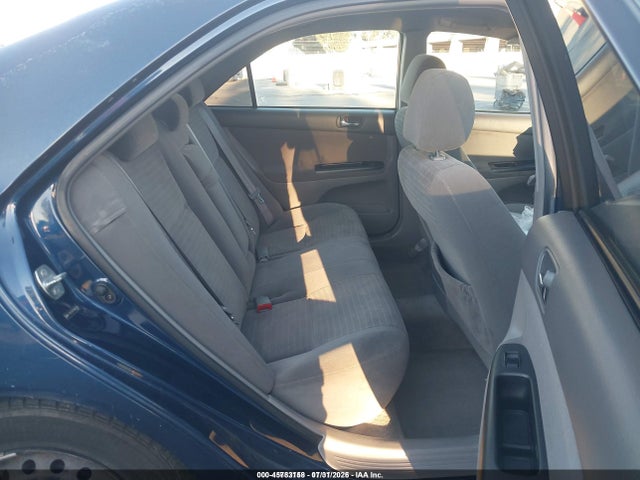 2005 Toyota Camry Le მანქანა იყიდება აუქციონზე, vin: 4T1BE32K15U097649, აუქციონის ნომერი: 45783158