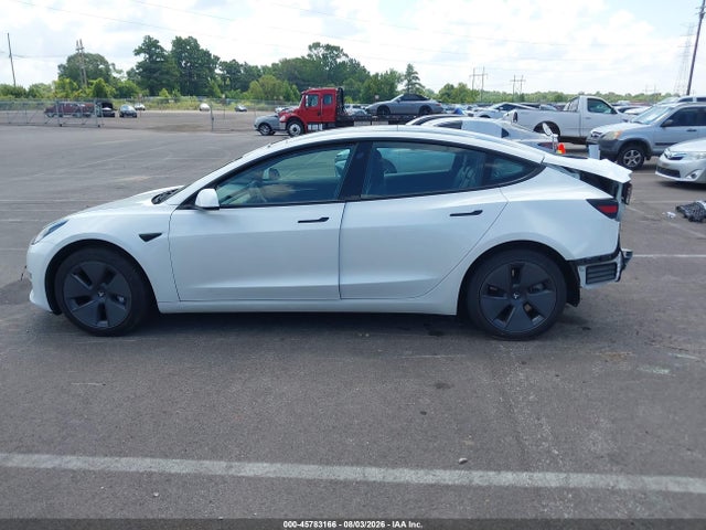 Продажа на аукционе авто 2023 Tesla Model 3 Rear-wheel Drive, vin: 5YJ3E1EA2PF465249, номер лота: 45783166