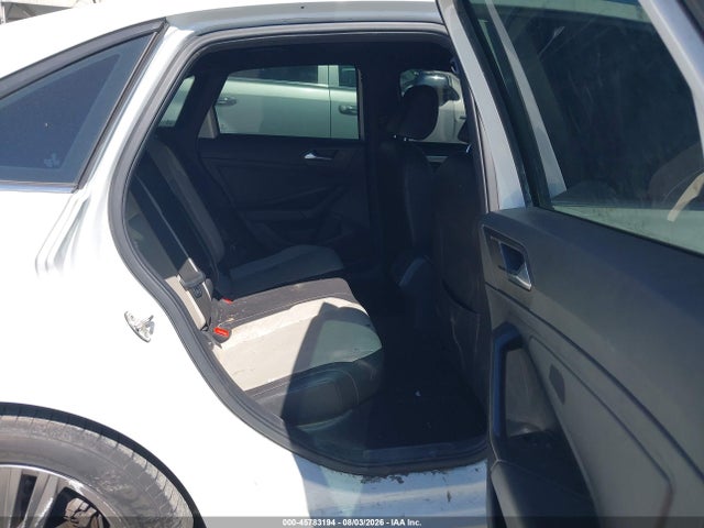 2019 Volkswagen Jetta 1.4t R-line/1.4t S/1.4t Se მანქანა იყიდება აუქციონზე, vin: 3VWC57BU3KM240115, აუქციონის ნომერი: 45783194