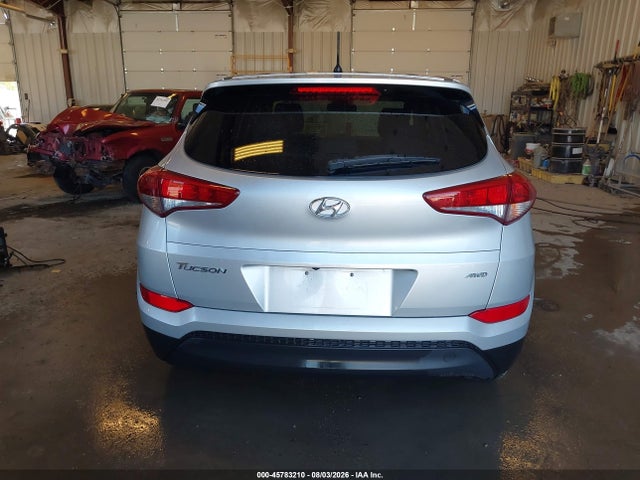 Продаж на аукціоні авто 2018 Hyundai Tucson Se, vin: KM8J2CA45JU655827, номер лоту: 45783210