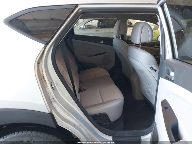Продаж на аукціоні авто 2018 Hyundai Tucson Se, vin: KM8J2CA45JU655827, номер лоту: 45783210