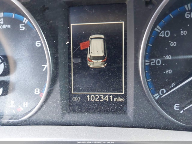 Toyota RAV4 LE 2018 2T3BFREV4JW790609 Image 15