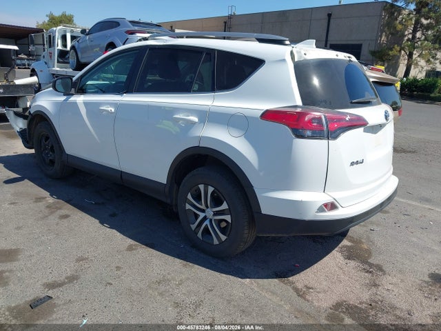 Toyota RAV4 LE 2018 2T3BFREV4JW790609 Image 3