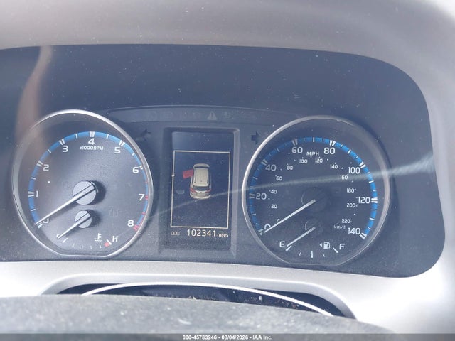 Toyota RAV4 LE 2018 2T3BFREV4JW790609 Image 7