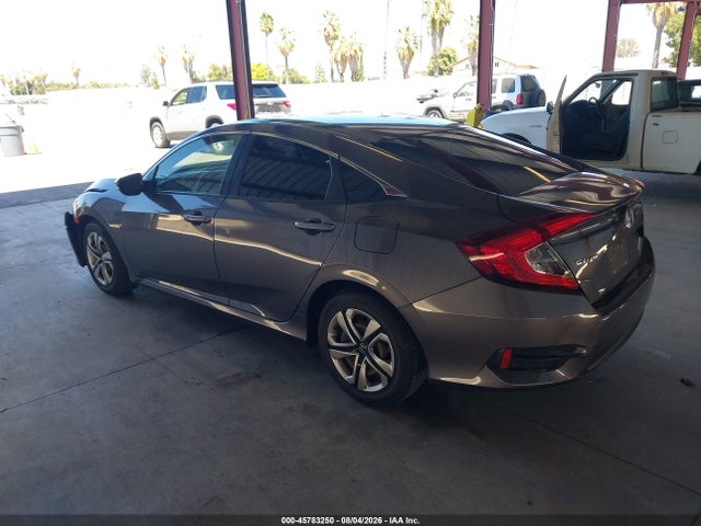Honda Civic Lx 2018 2HGFC2F54JH541504 Image 3