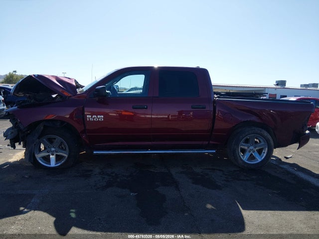 2017 Ram 1500 Express  4x2 5'7 Box მანქანა იყიდება აუქციონზე, vin: 1C6RR6KT0HS730666, აუქციონის ნომერი: 45783320