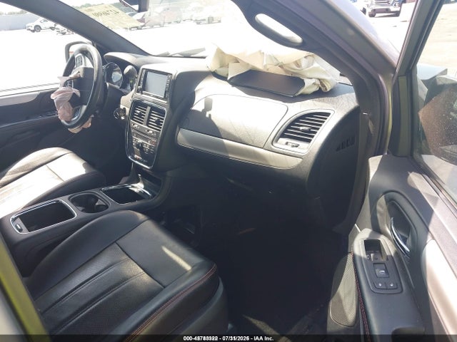 45783322 :رقم المزاد ، 2C4RDGEG4FR639202 vin ، 2015 Dodge Grand Caravan R/t مزاد بيع