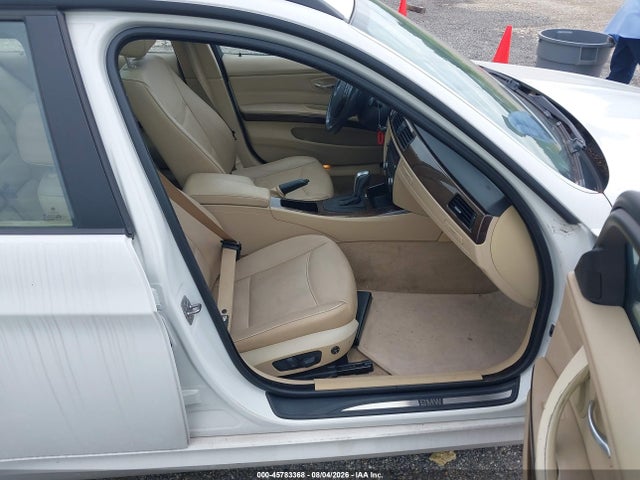 Продажа на аукционе авто 2009 Bmw 328i, vin: WBAUT935X9A191208, номер лота: 45783368