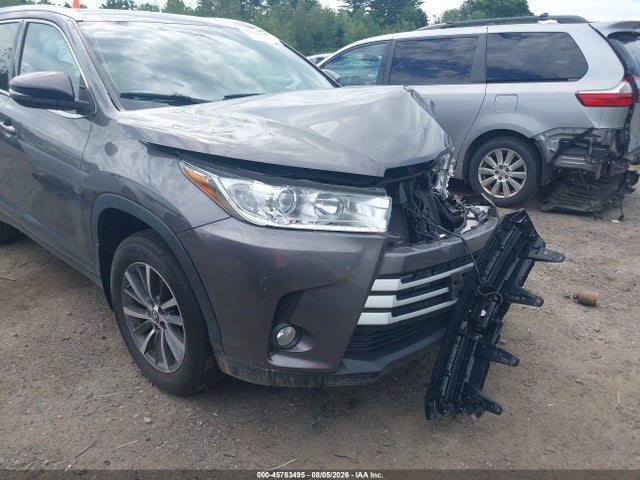 5TDJZRFH3KS606193 Toyota Highlander Xle