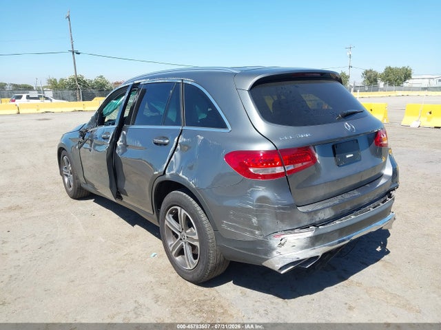 WDC0G4JB1JV023773 Mercedes-Benz GLC 300