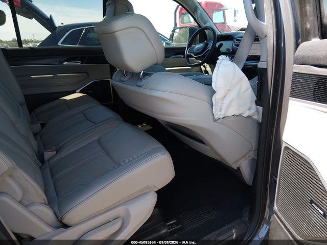 Продажа на аукционе авто 2023 Jeep Wagoneer Series Ii 4x2, vin: 1C4SJUBP1PS530774, номер лота: 45783564