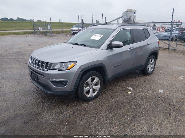 45783598 :رقم المزاد ، 3C4NJDBB2LT107308 vin ، 2020 Jeep Compass Latitude 4x4 مزاد بيع